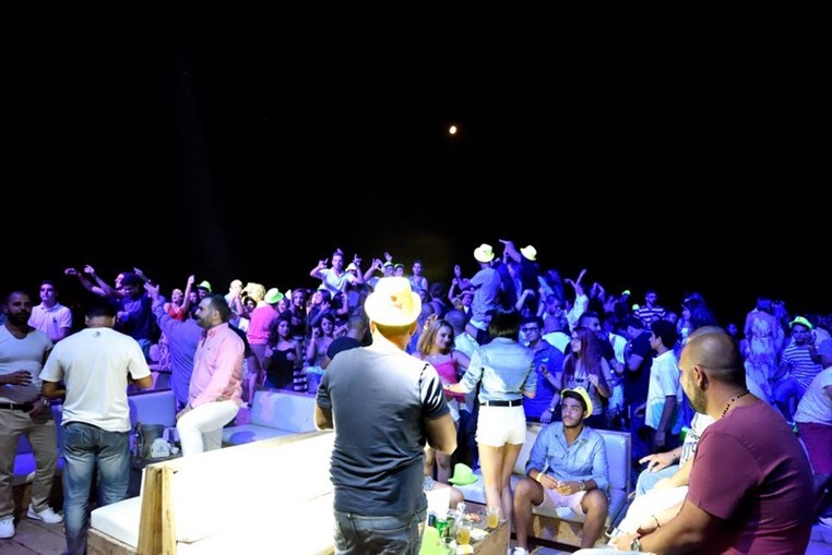 Seas the night party